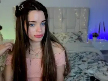 Bongacams Private Sex Chat of Little-kitticat