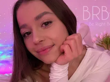 Bongacams Live Porn of MaybeBabeTV