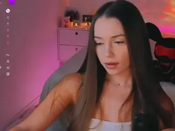 Bongacams Free Porn Cam of MaybeBabeTV