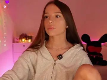 Bongacams Best live sex cam show of MaybeBabeTV