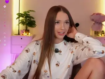 Bongacams Live Sex of MaybeBabeTV