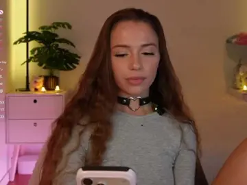 Bongacams Free Porn Cam of MaybeBabeTV