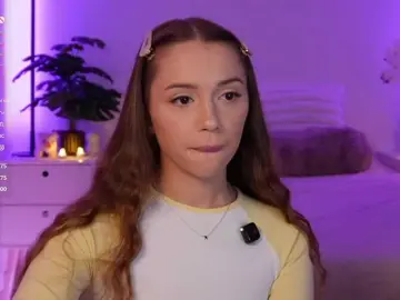 Bongacams Live Sex of MaybeBabeTV
