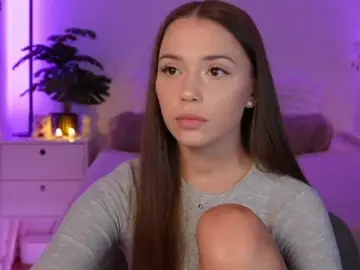 Bongacams Sex Chat of MaybeBabeTV