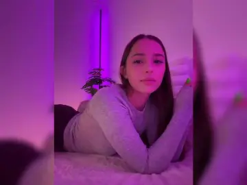Bongacams Live Porn of MaybeBabeTV