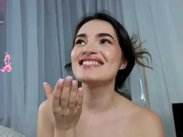 Bongacams Free Porn Cam of SweetAuraaa