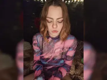 Bongacams Nude Webcam of AliceRabbit