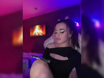 Bongacams Free Porn Cam of HotGirlEva