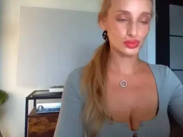 Bongacams Live Porn of MarilynShow