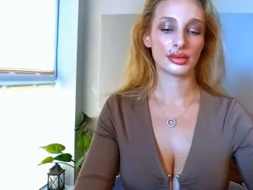 Bongacams Free Live Porn of MarilynShow