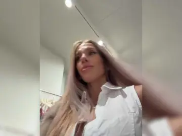 Bongacams Best Webcam of blondinochkaa