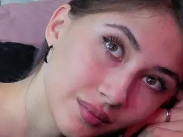 Bongacams Best live sex cam show of AffiinaLovsx