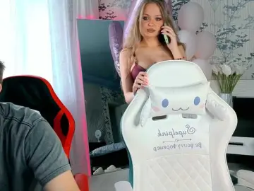 Bongacams Nude Webcam of LoveAndSex24