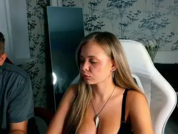 Bongacams Sex Cam of LoveAndSex24