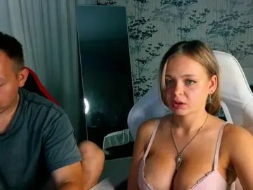 Bongacams Nude Webcam of LoveAndSex24