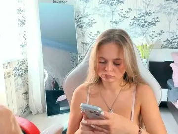 Bongacams Adult Webcam of LoveAndSex24