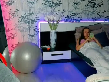 Bongacams Best live sex cam show of LoveAndSex24