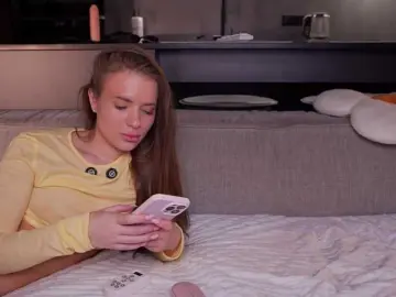 Bongacams Watch Live Sex Cams of AlexisGrays