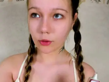 Bongacams Best live sex cam show of MelMooon