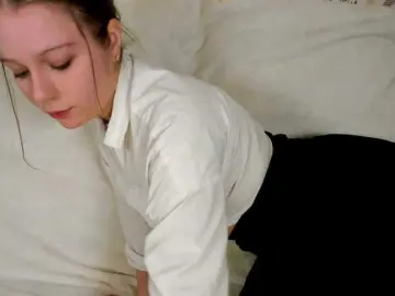 Bongacams Nude Webcam of MelMooon