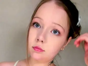 Bongacams Live Porn of MelMooon