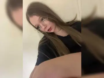 Bongacams Live Porn of MelMooon