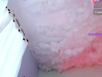 Bongacams Watch Live Sex Cams of Nessa2wine