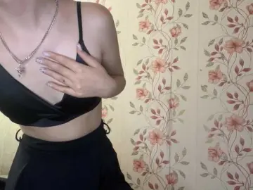 Bongacams Live Porn of NickiCreagh