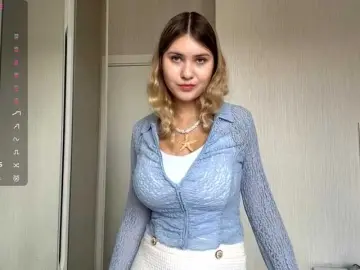 Bongacams Free Porn Cam of TanaCoor