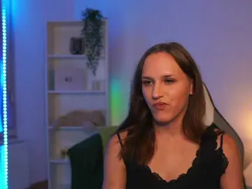 Bongacams Free Porn Cam of kellycutie18