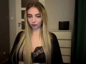 Bongacams Free Live Porn of LilyHot