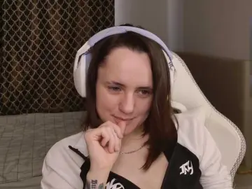 Bongacams Adult Video Chat of LunaL0ve