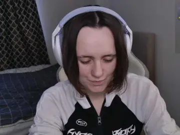 Bongacams Free Porn Cam of LunaL0ve
