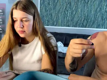 Bongacams Live Porn of Naughty-Mailey