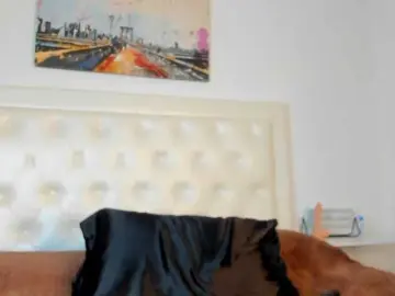 Bongacams Sex Cam of rouse-sexy-hotxx77