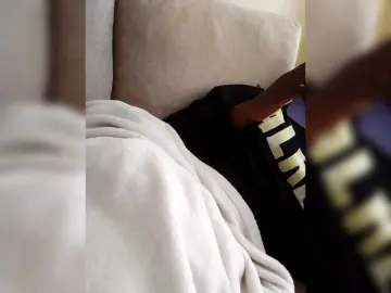 Bongacams Watch Live Sex Cams of Misscreamerr