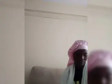 Bongacams Live Sex Cam of Misscreamerr
