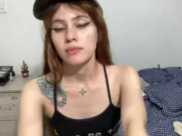 Bongacams Live Sex Cam of RevySadashiTrue