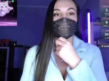 Bongacams Best Webcam of QWEENII