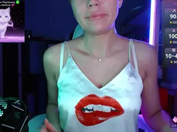 Bongacams Live Porn of QWEENII