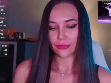 Bongacams Live Porn of QWEENII