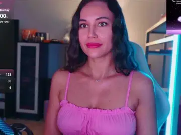 Bongacams Adult Webcam of QWEENII