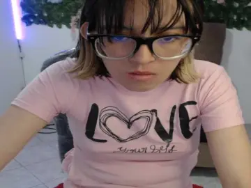 Bongacams Free Live Porn of cristal-hills-19