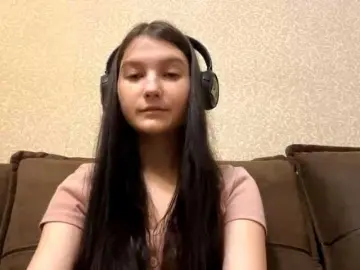 Bongacams Best live sex cam show of AideLandaker