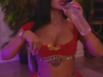Bongacams Sex Cam of GallienneGolld