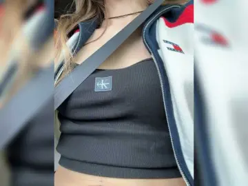 Bongacams Live Sex Cam of Amelia575-1