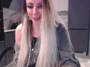 Bongacams Live Porn of blondalina