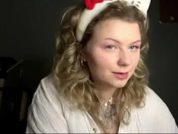 Bongacams Live Sex Cam of AlinaSweet