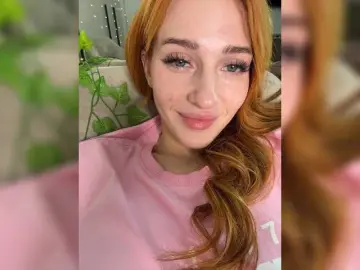 Bongacams Free Porn Cam of ArinaSmile