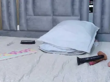 Bongacams Adult Video Chat of cutepetitee